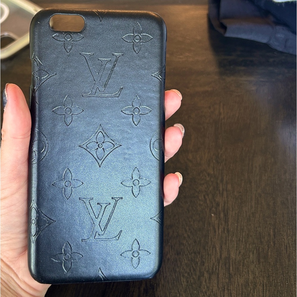 LOUIS VUITTON LV Bumper Phone Case